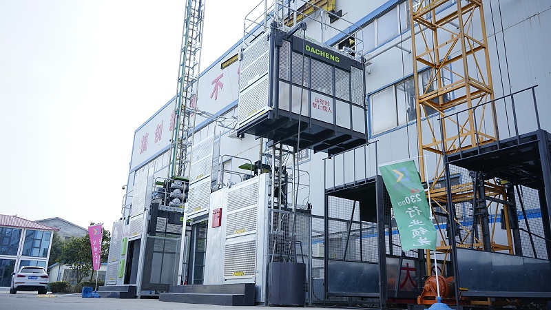河南大誠(chéng)機(jī)械SC120施工升降機(jī)