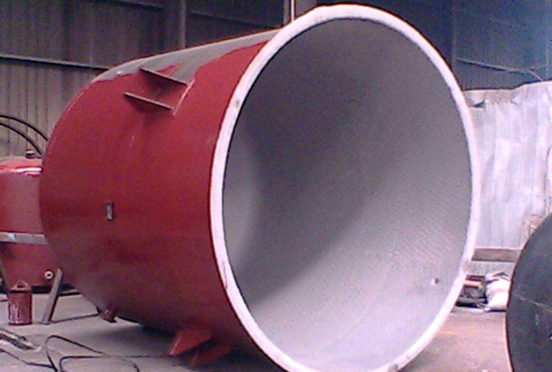 鋼襯塑儲(chǔ)罐為什么成為防腐儲(chǔ)罐的領(lǐng)軍者呢？