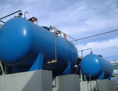 儲(chǔ)罐泄露時(shí)，正確的處理方法